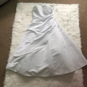 Simple Wedding dress